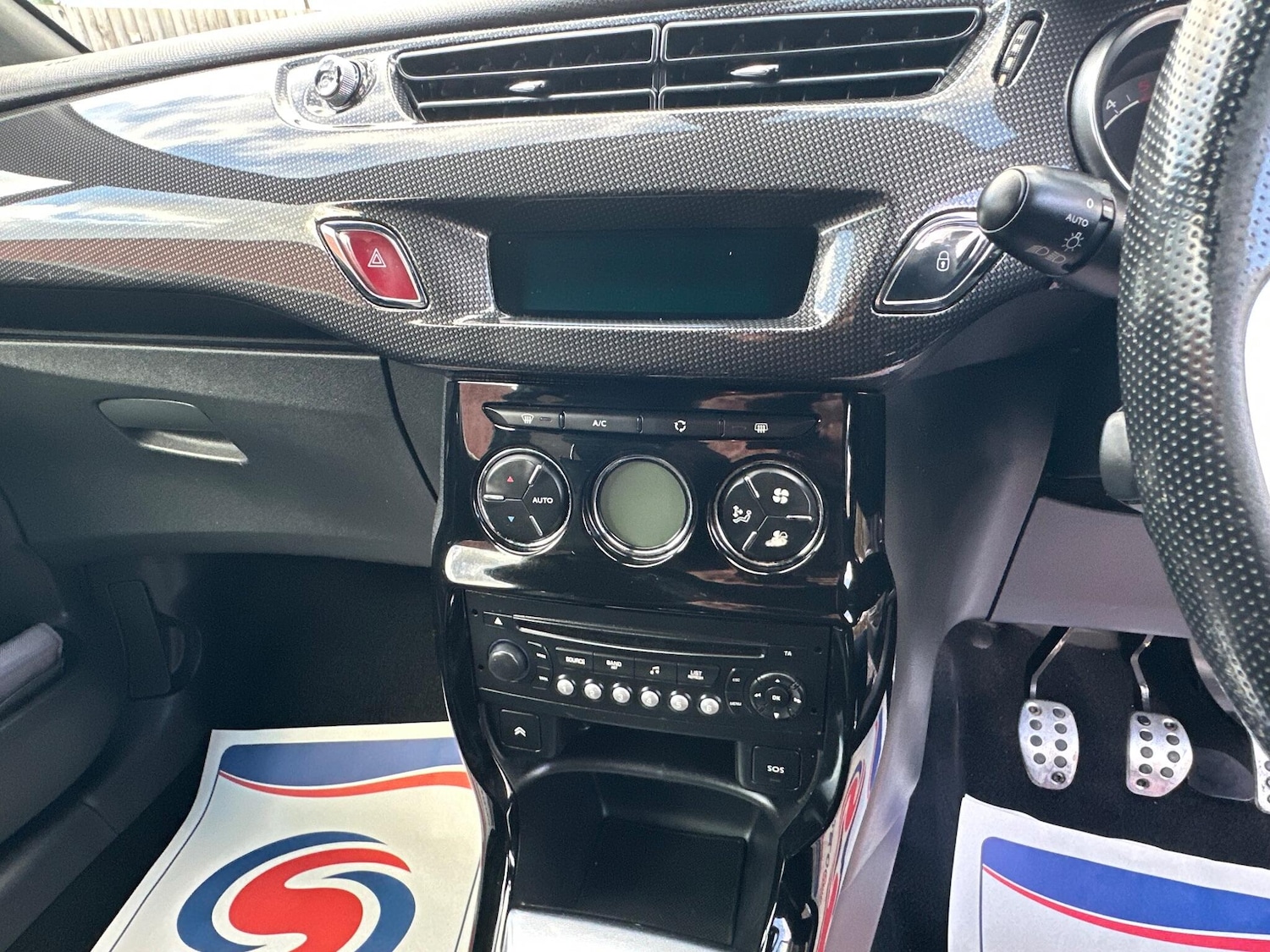 Used Citroen DS3 2012 for sale - 77255437: Photo 40