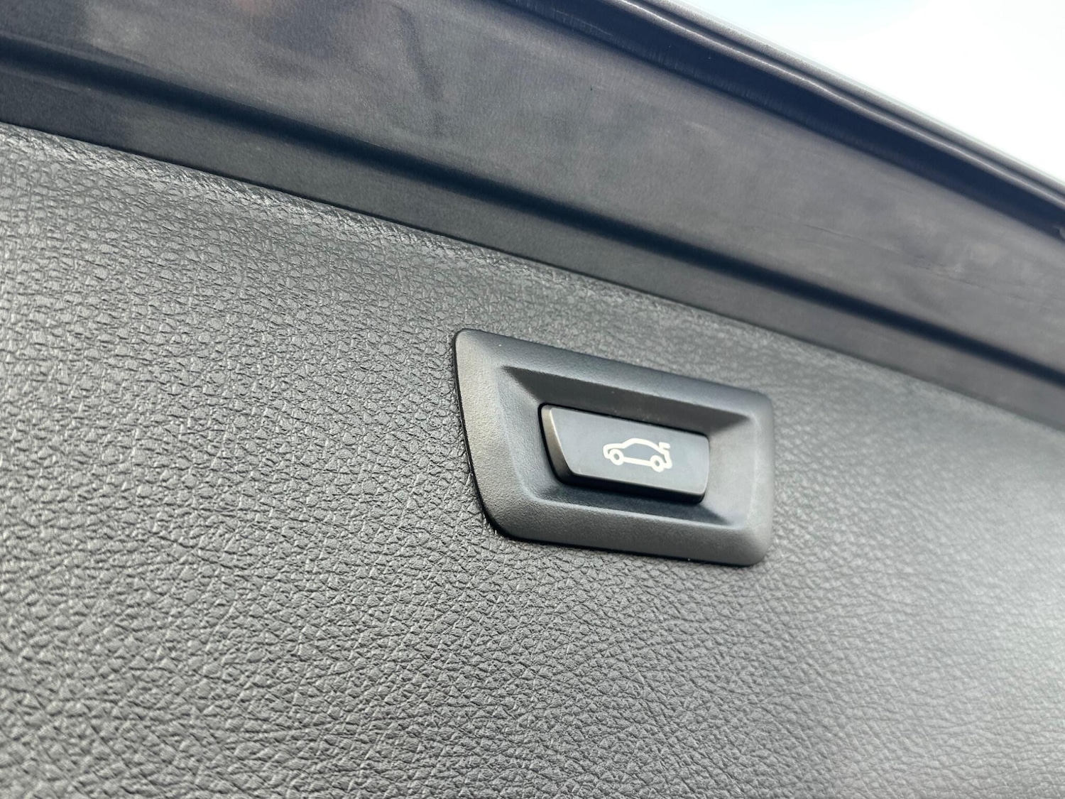 Used BMW 3 Series 2019 for sale - 77586647: Photo 77