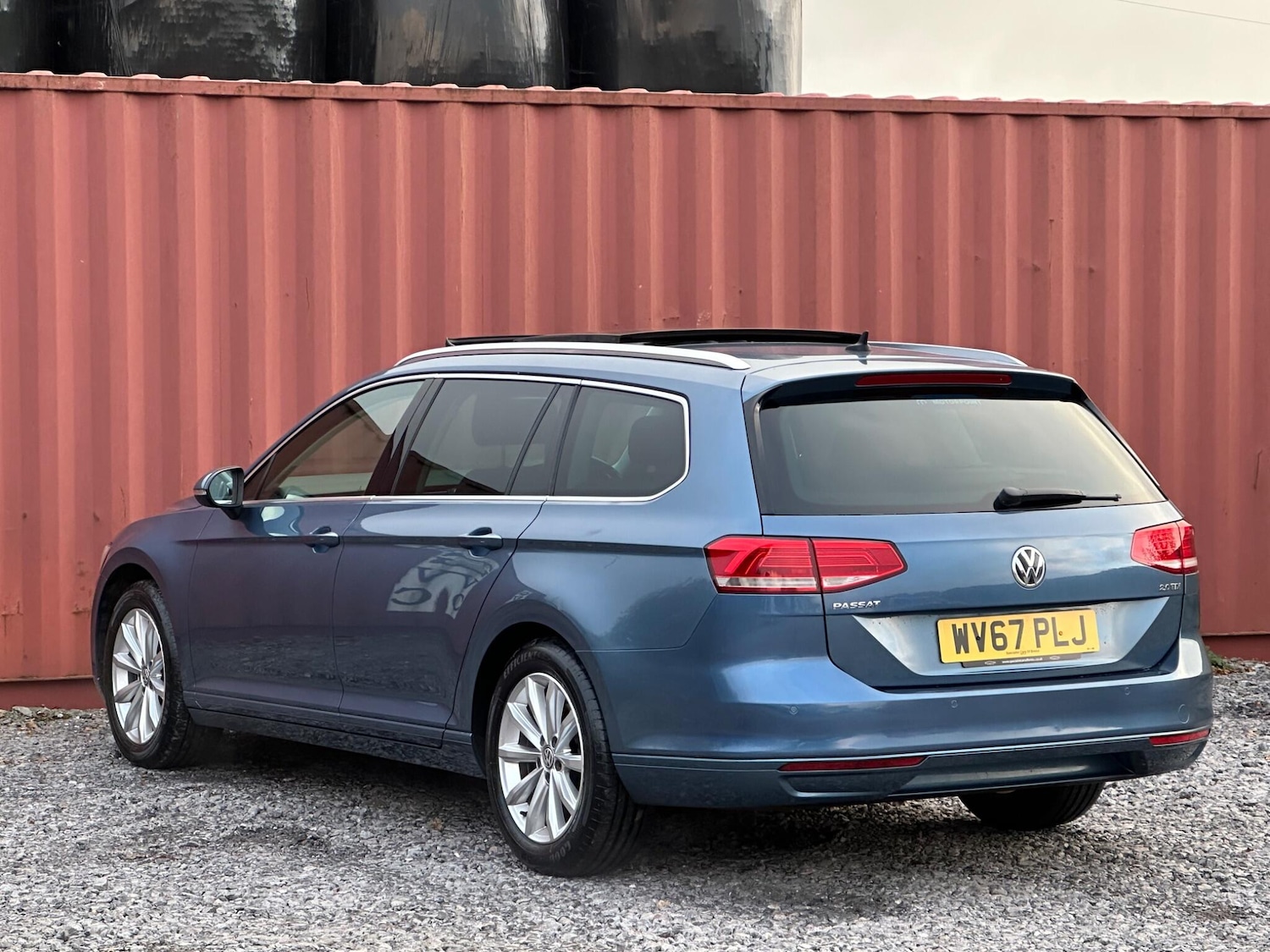 Used Volkswagen Passat for sale - 76701047: Photo 24