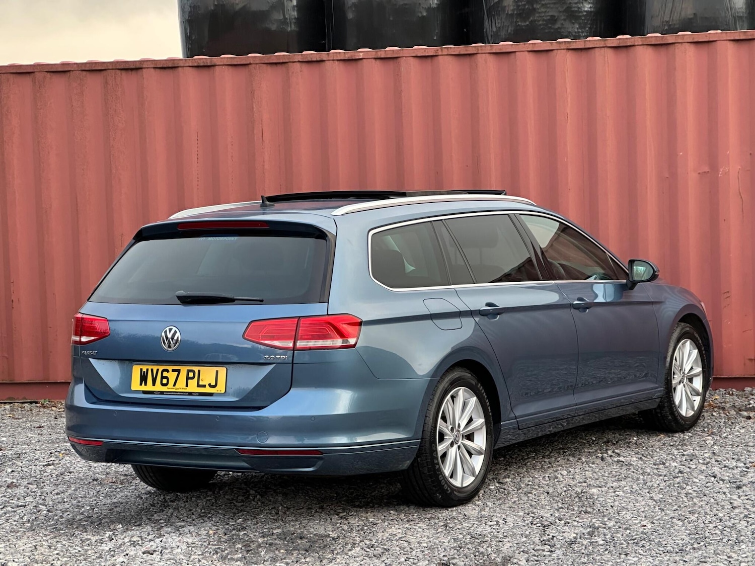 Used Volkswagen Passat for sale - 76701047: Photo 32