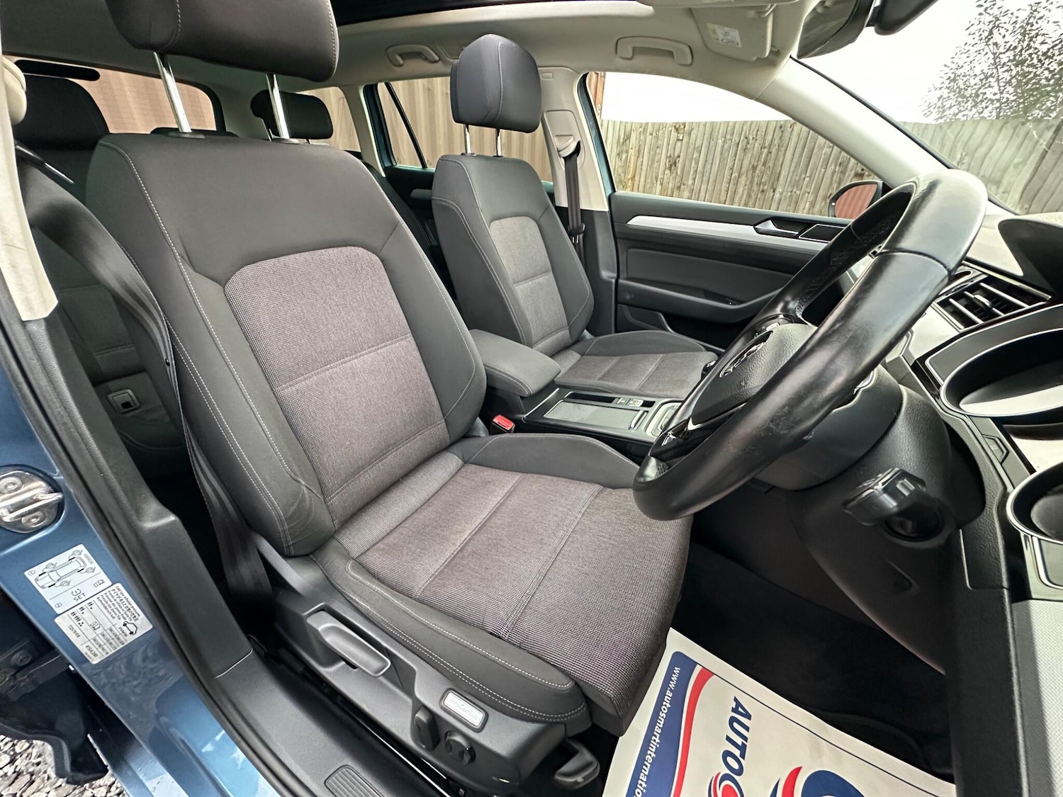 Used Volkswagen Passat for sale - 76701047: Photo 48