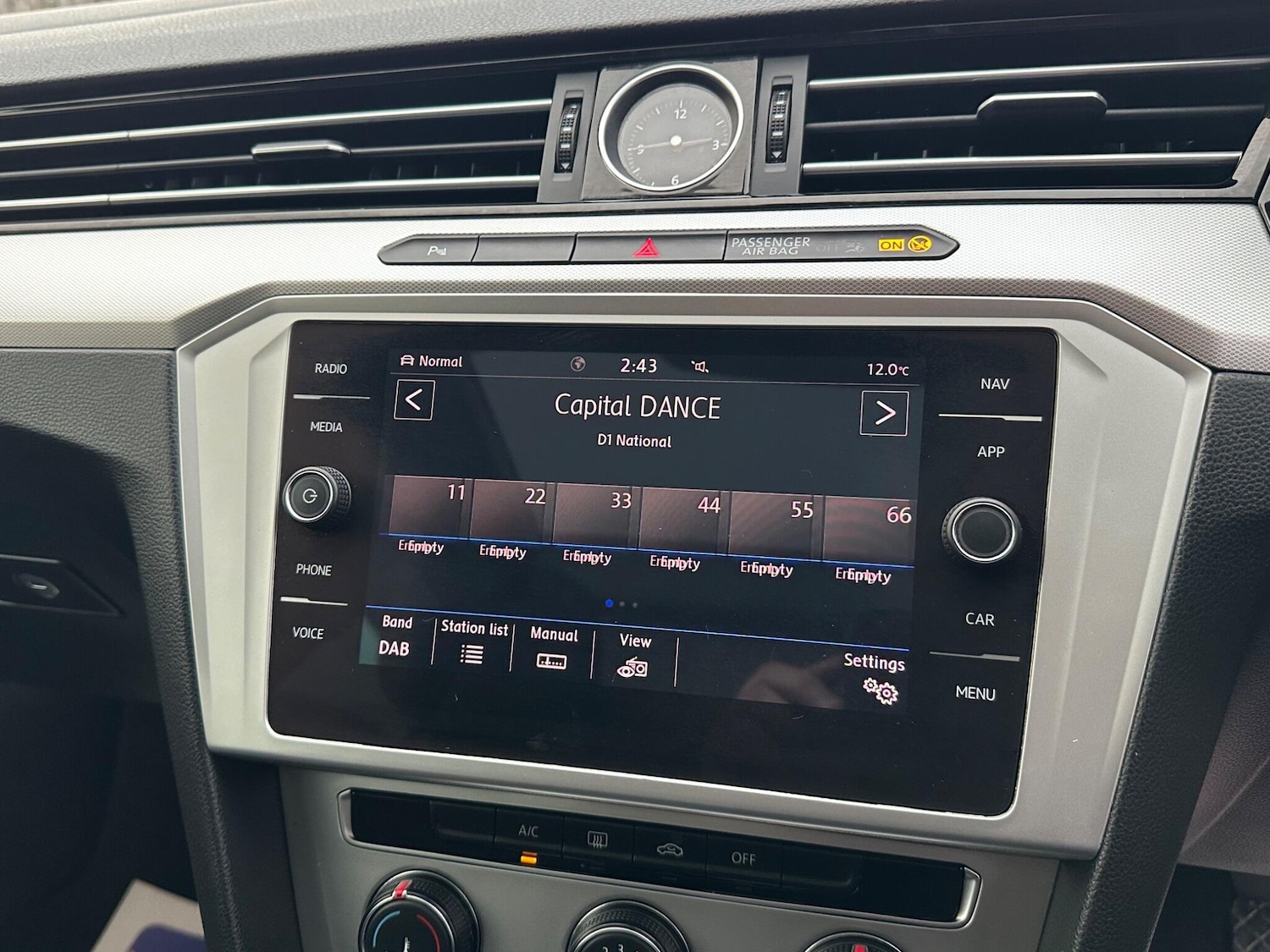 Used Volkswagen Passat for sale - 76701047: Photo 58