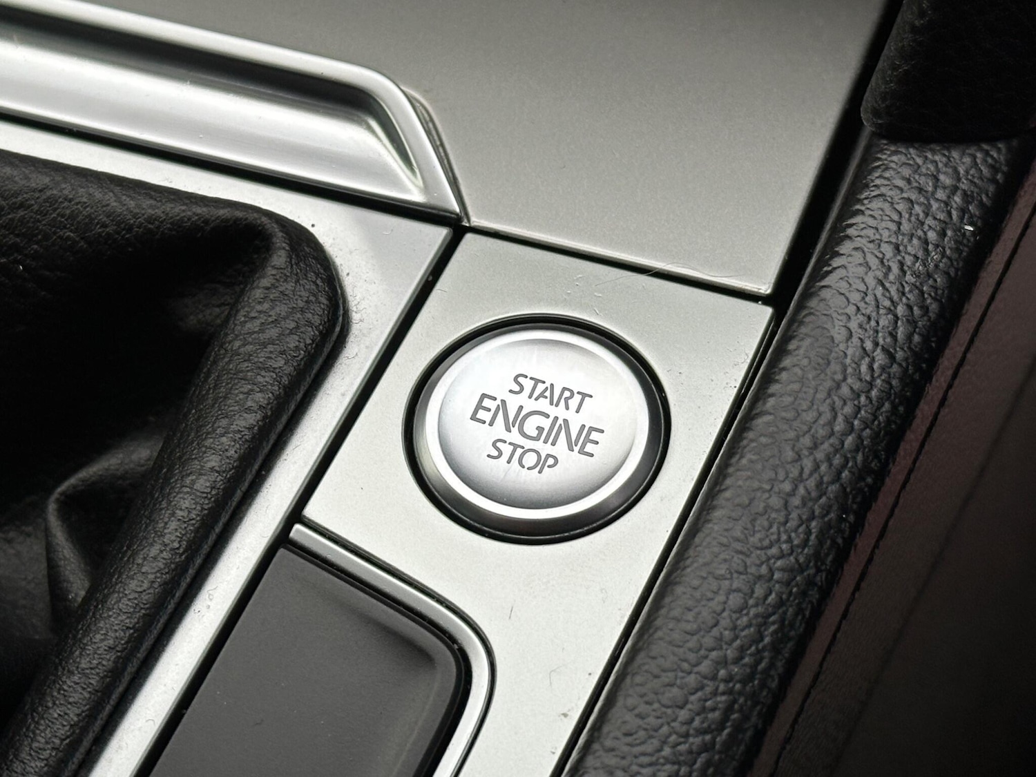 Used Volkswagen Passat for sale - 76701047: Photo 69