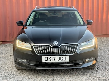 Used Skoda Superb 2017 for sale - 79213079: Photo