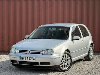 Used Volkswagen Golf 2003 for sale - 78472020: Photo