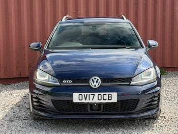 Used Volkswagen Golf 2017 for sale - 78547927: Photo