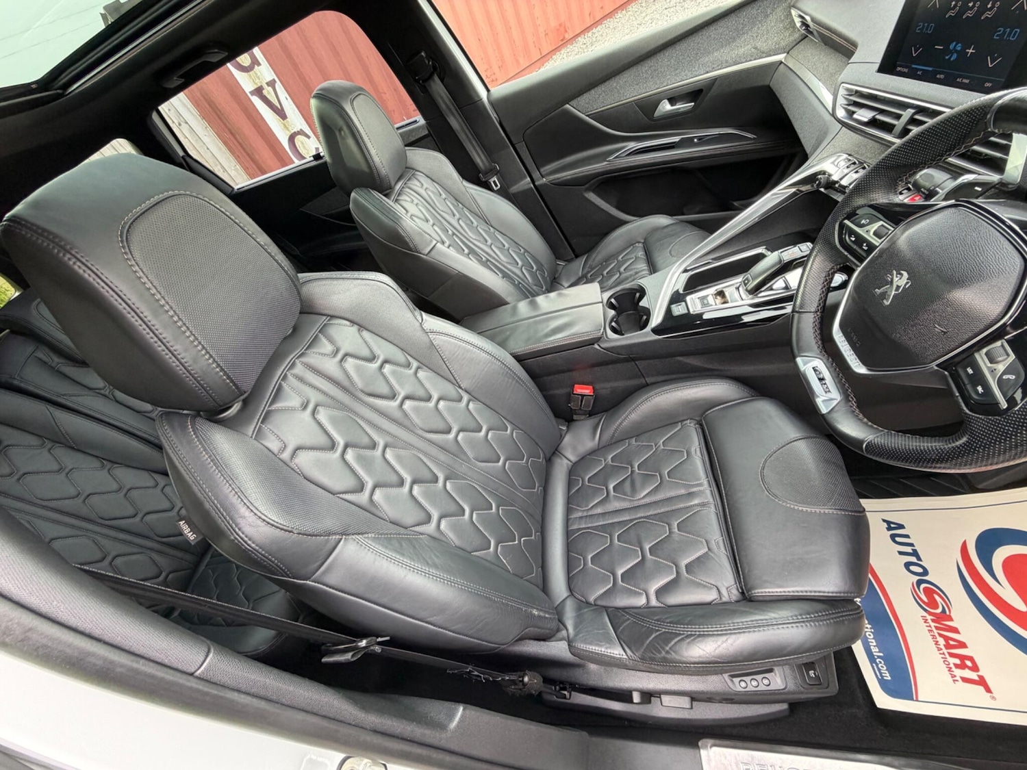 Used Peugeot 5008 2017 for sale - 78204614: Photo 41