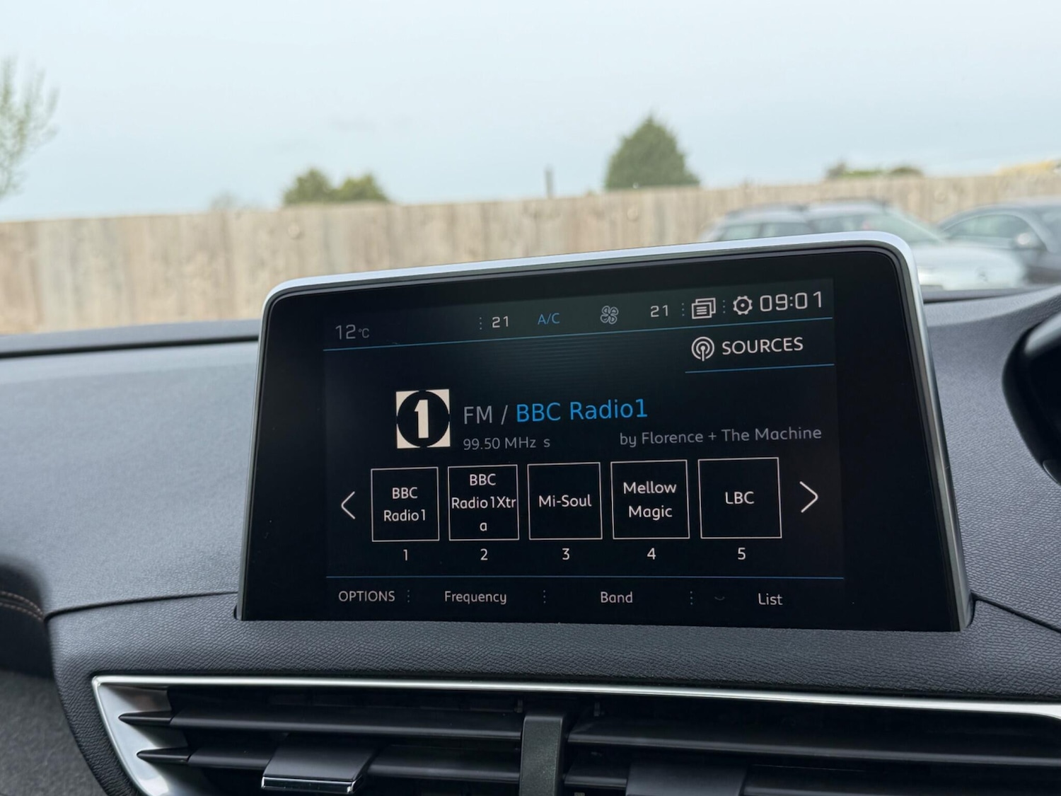 Used Peugeot 5008 2017 for sale - 78204614: Photo 53