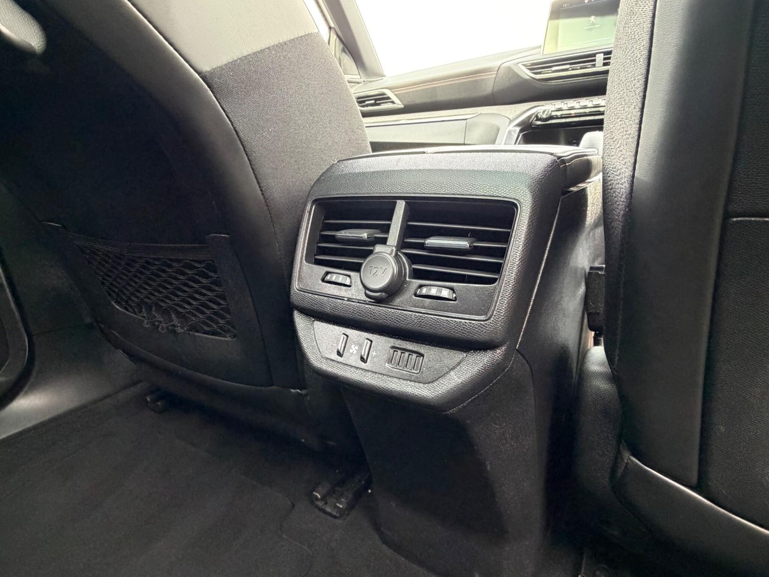 Used Peugeot 5008 2017 for sale - 78204614: Photo 64