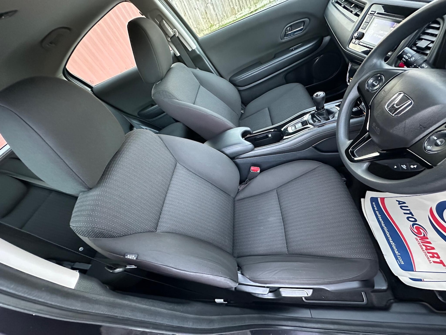 Used Honda HR-V 2017 for sale - 77156782: Photo 48