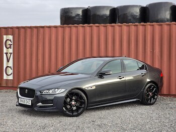 Used Jaguar XE 2018 for sale - 77784407: Photo