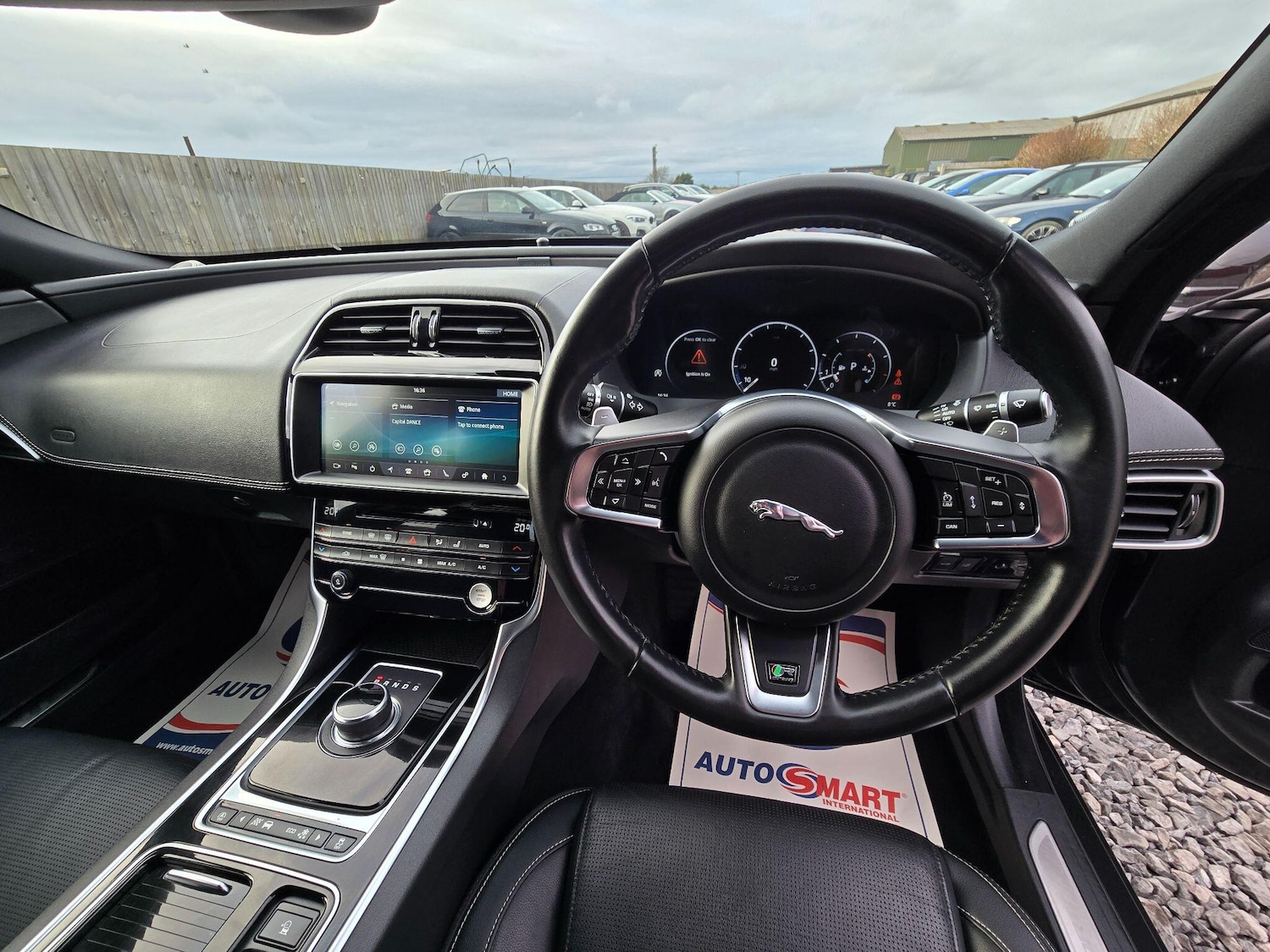 Used Jaguar XE for sale - 77784407: Photo 42