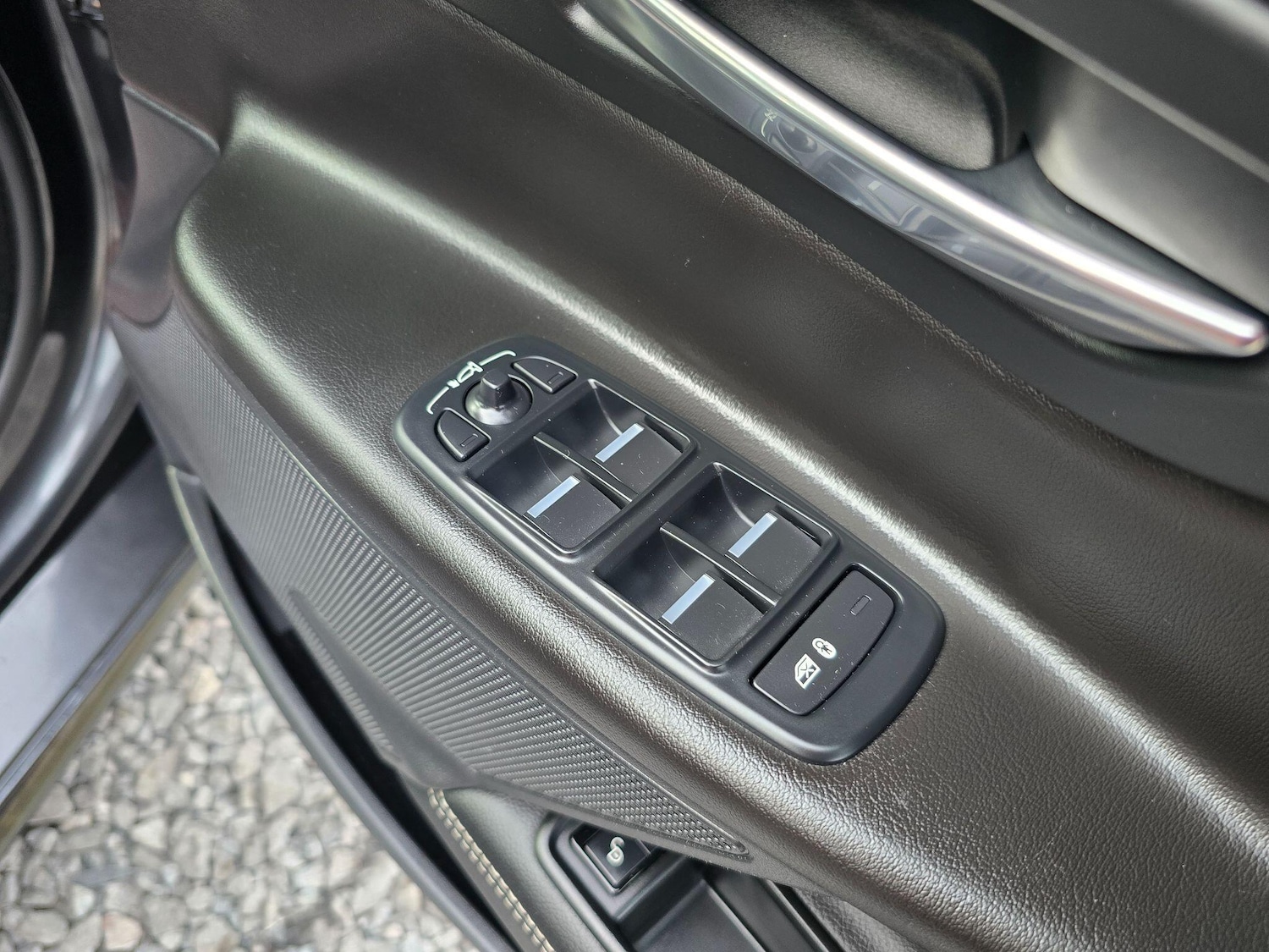 Used Jaguar XE for sale - 77784407: Photo 45