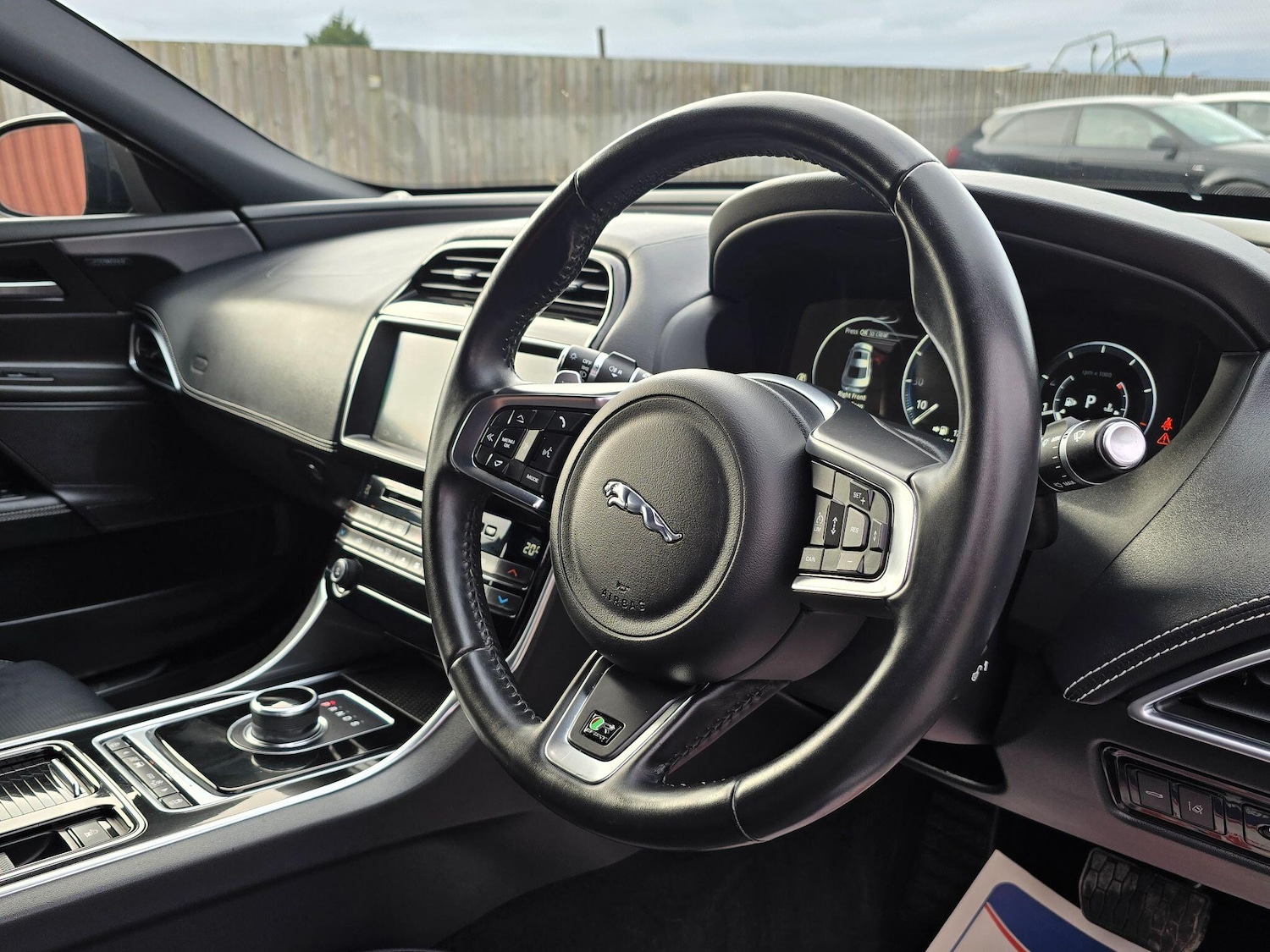 Used Jaguar XE for sale - 77784407: Photo 48