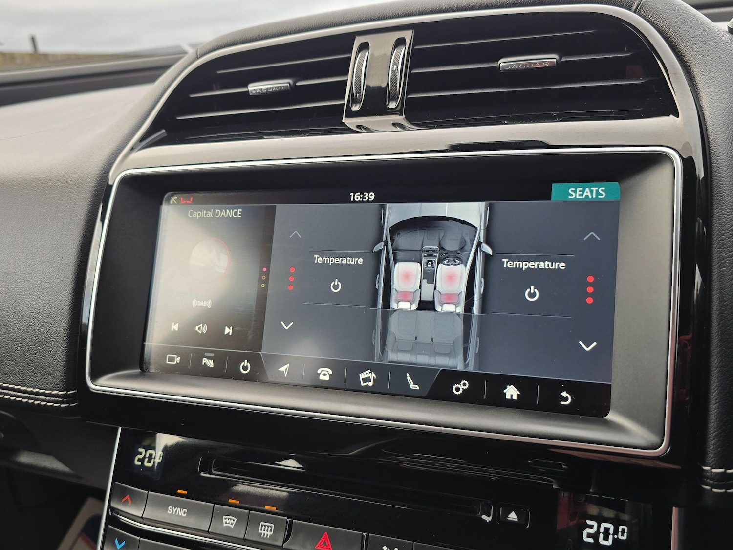 Used Jaguar XE for sale - 77784407: Photo 56