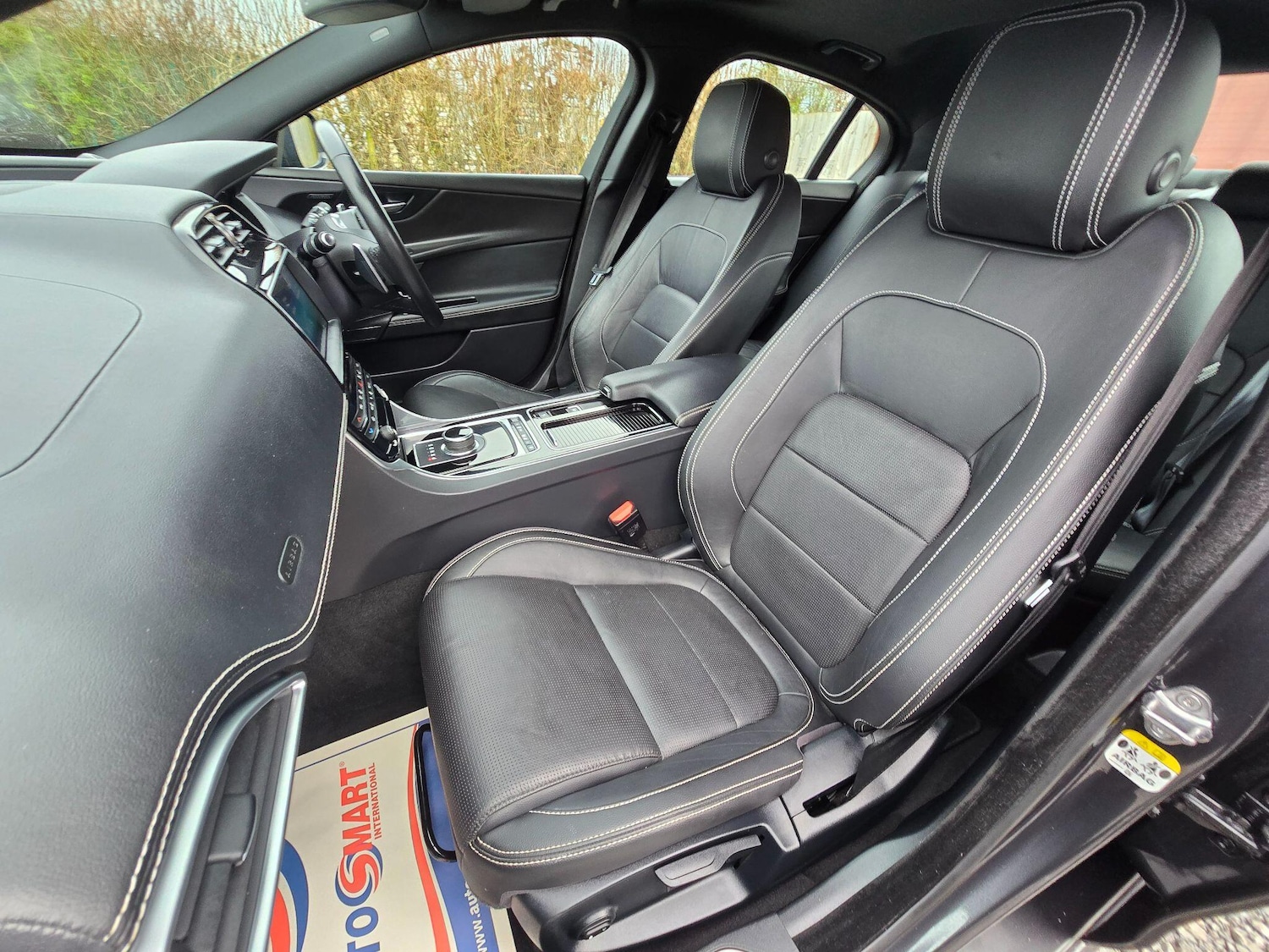 Used Jaguar XE for sale - 77784407: Photo 67