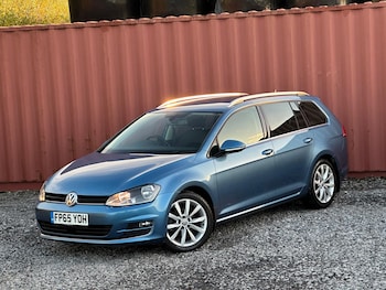 Used Volkswagen Golf 2015 for sale - 76701863: Photo
