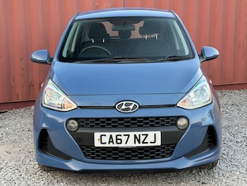 Used Hyundai i10 2018 for sale - 79296112: Photo
