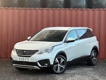 Peugeot 5008 feature image