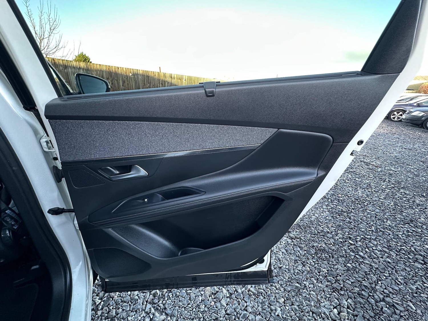 Used Peugeot 5008 2019 for sale - 77376846: Photo 60