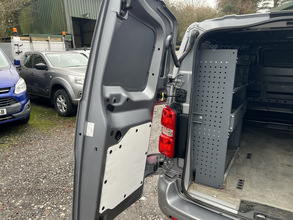 Used Vauxhall Vivaro 2020 for sale - 77140457: Photo 10