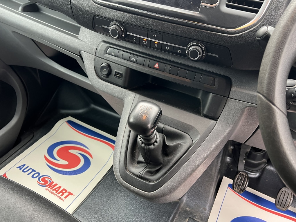 Used Vauxhall Vivaro 2020 for sale - 77140457: Photo 23