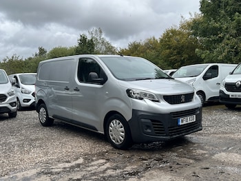 Used Peugeot Expert 2018 for sale - 79563408: Photo