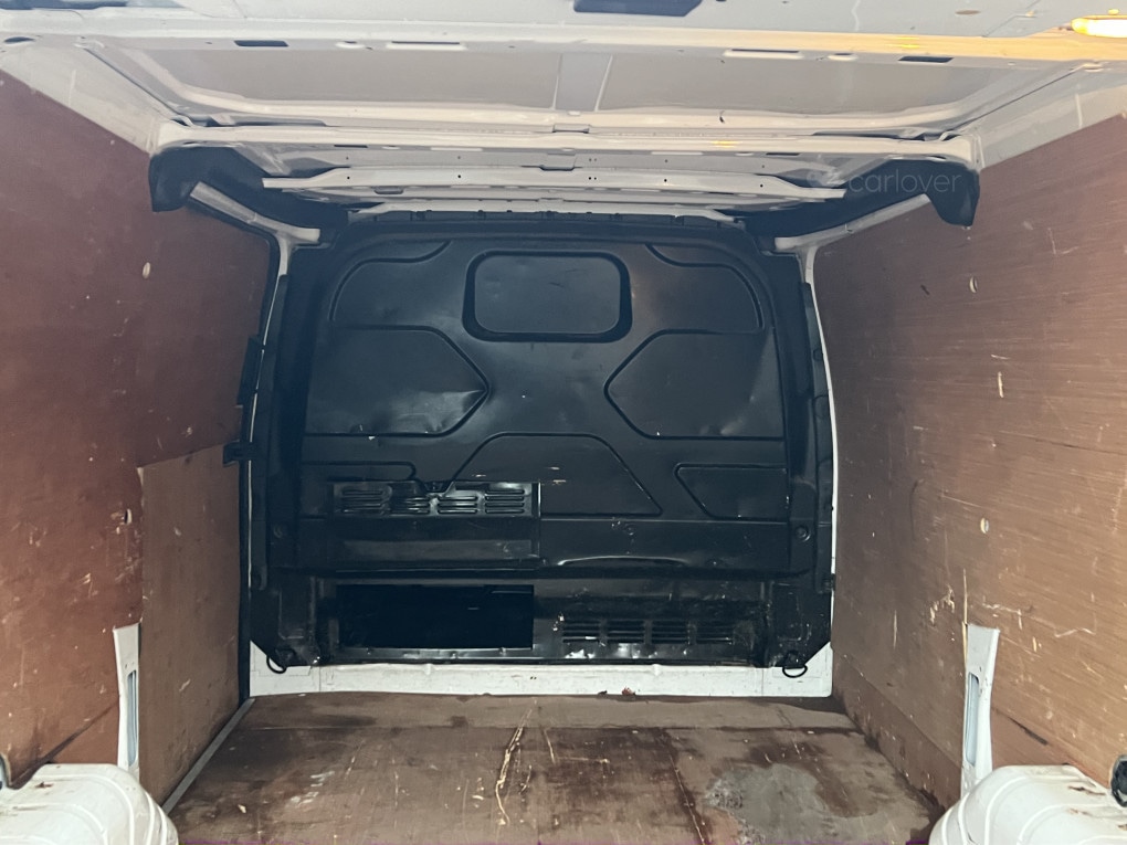 Used Ford Transit Custom 2017 for sale - 76974117: Photo 10