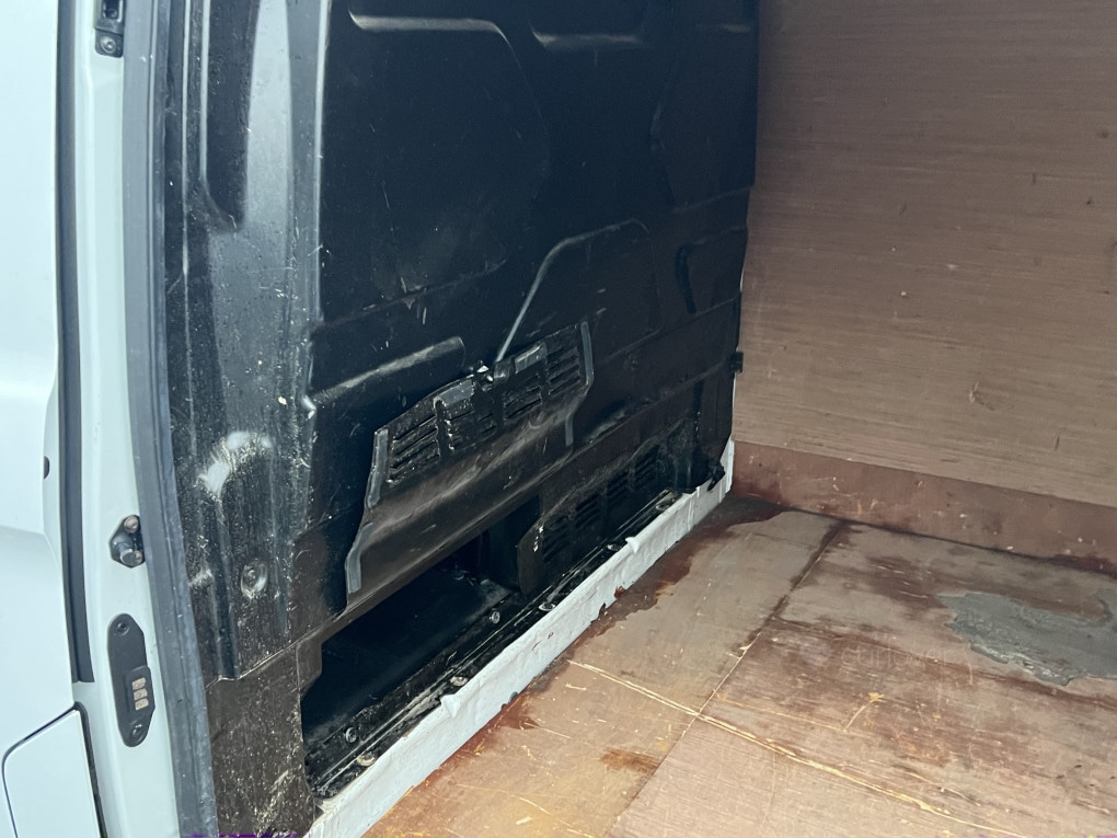 Used Ford Transit Custom 2017 for sale - 76974117: Photo 12