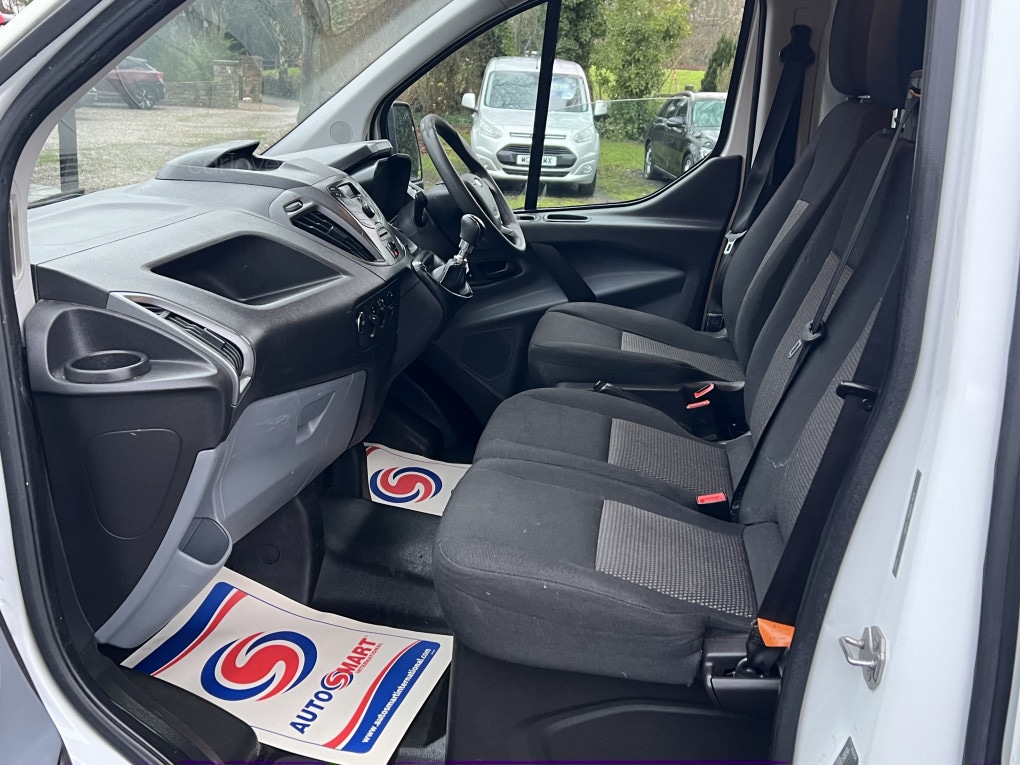 Used Ford Transit Custom 2017 for sale - 76974117: Photo 14