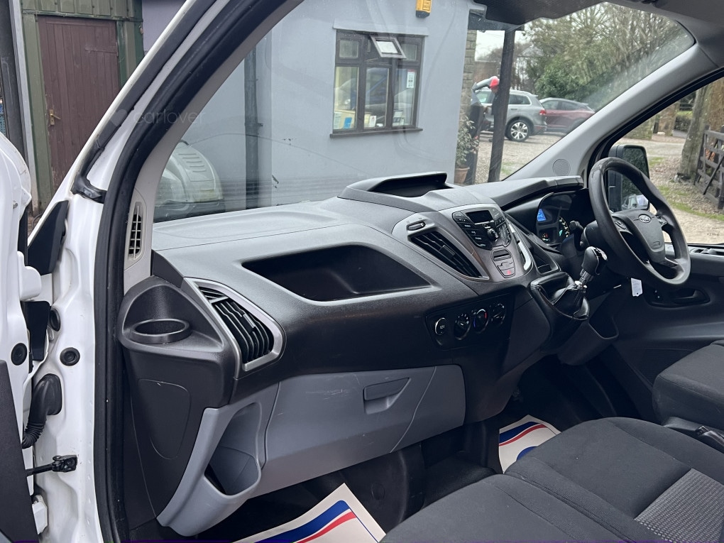 Used Ford Transit Custom 2017 for sale - 76974117: Photo 16