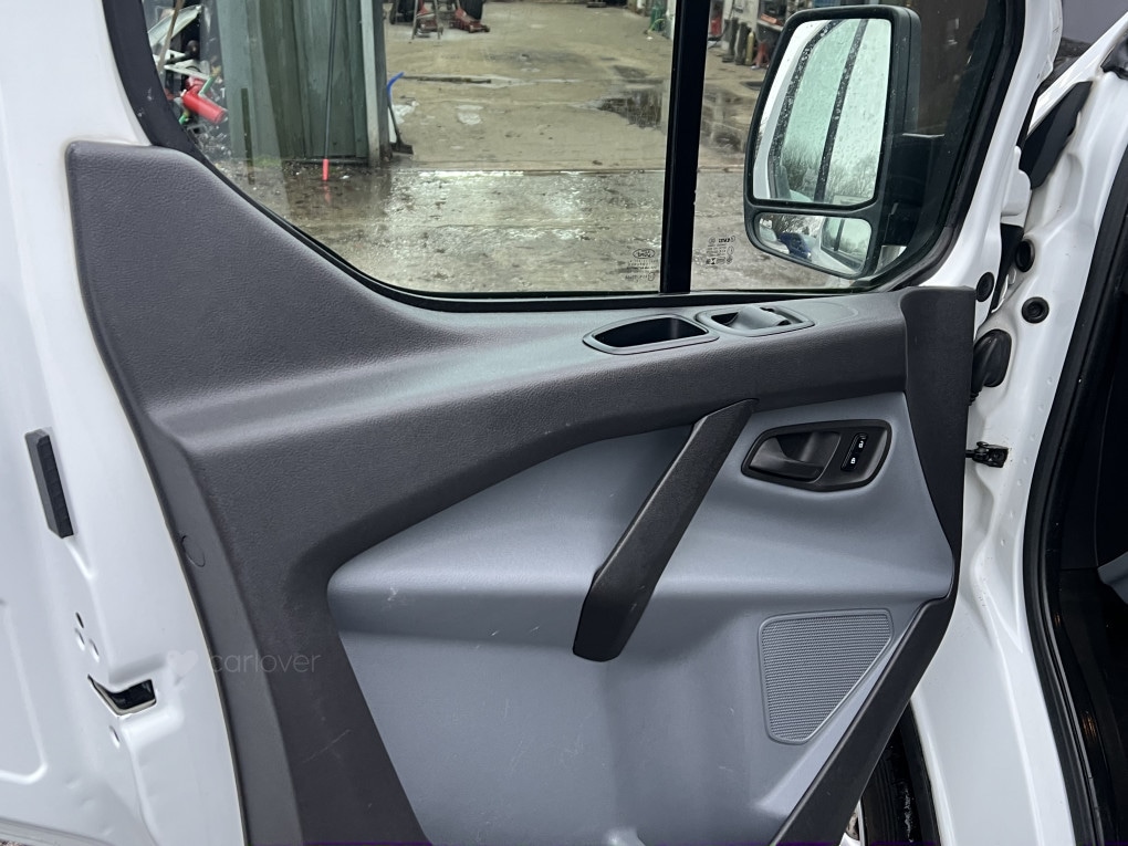 Used Ford Transit Custom 2017 for sale - 76974117: Photo 17