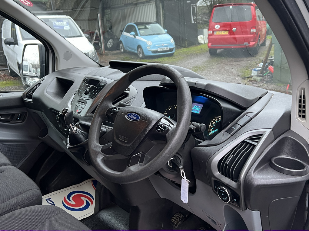 Used Ford Transit Custom 2017 for sale - 76974117: Photo 21