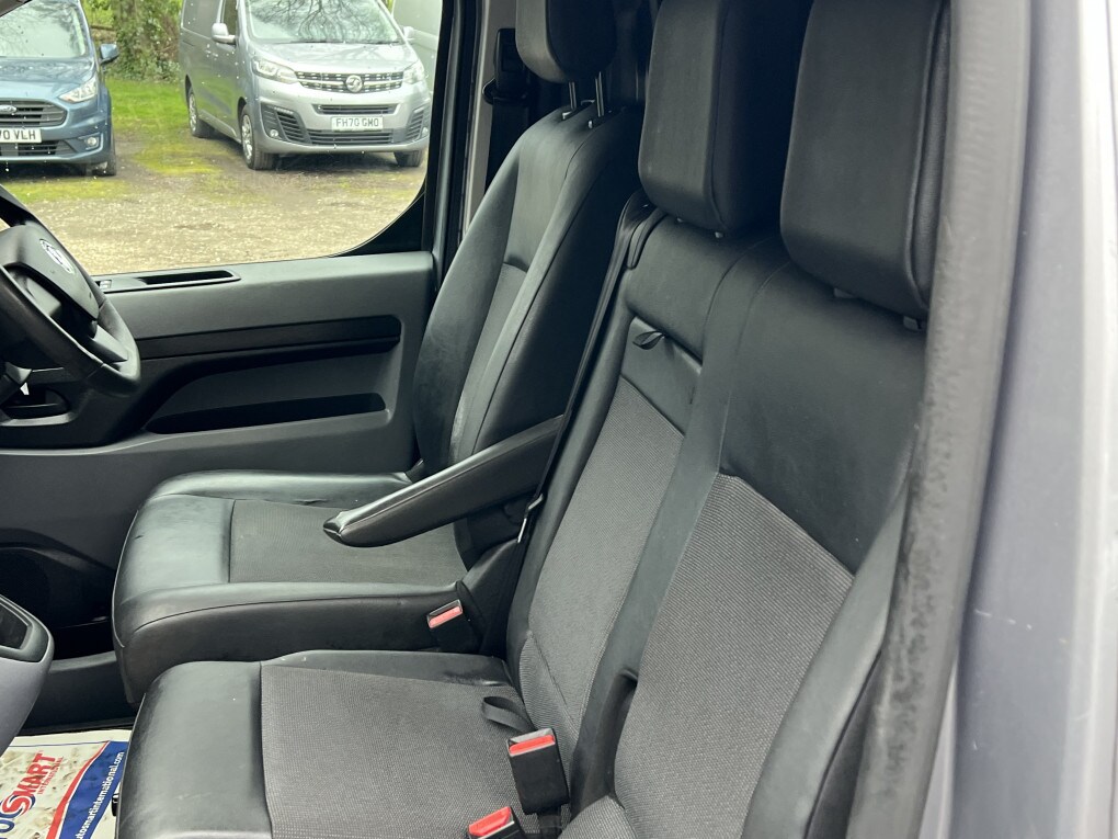 Used Vauxhall Vivaro for sale - 77766207: Photo 14