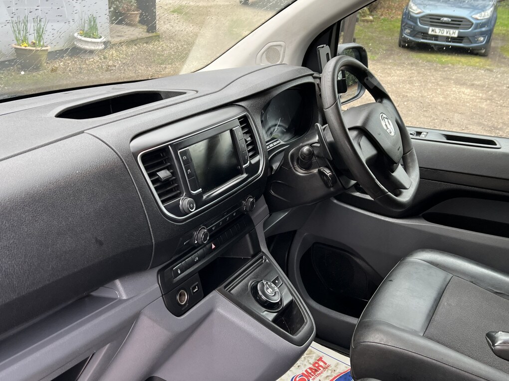 Used Vauxhall Vivaro for sale - 77766207: Photo 15