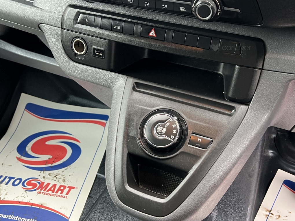 Used Vauxhall Vivaro for sale - 77766207: Photo 24