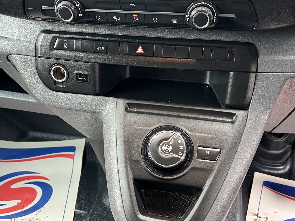 Used Vauxhall Vivaro for sale - 77766207: Photo 26