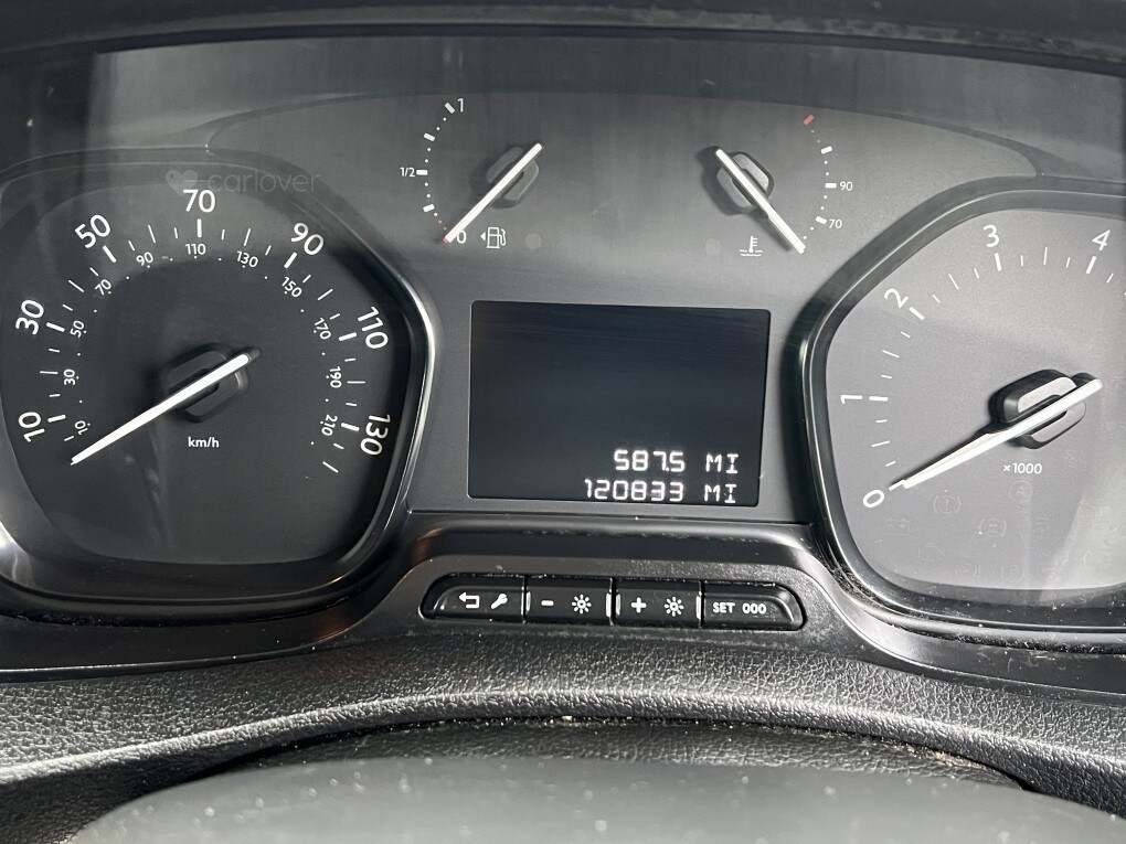 Used Vauxhall Vivaro for sale - 77766207: Photo 28