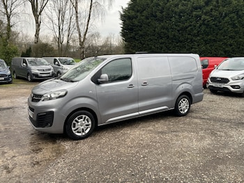 Used Vauxhall Vivaro undefined for sale - 77766207: Photo
