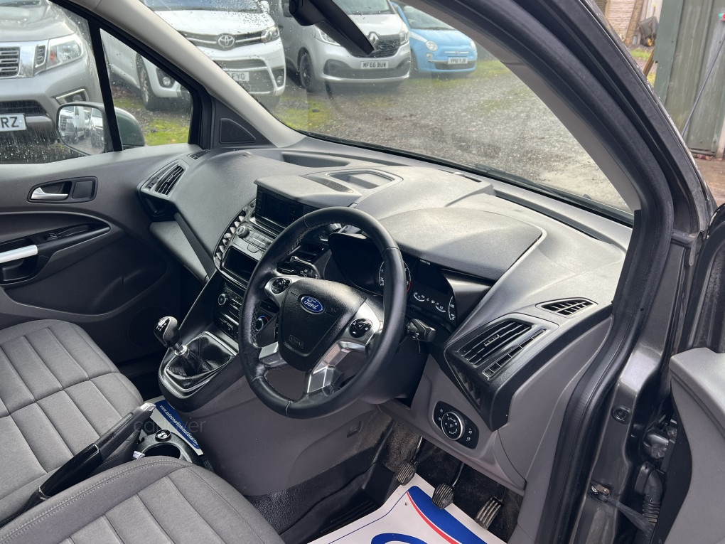 Used Ford Transit Connect 2018 for sale - 76830421: Photo 25