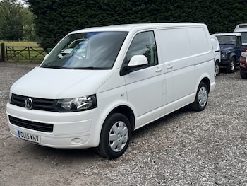 Used Volkswagen Transporter 2015 for sale - 79450753: Photo