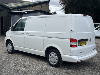 Used Volkswagen Transporter 2015 for sale - 79450753: Photo