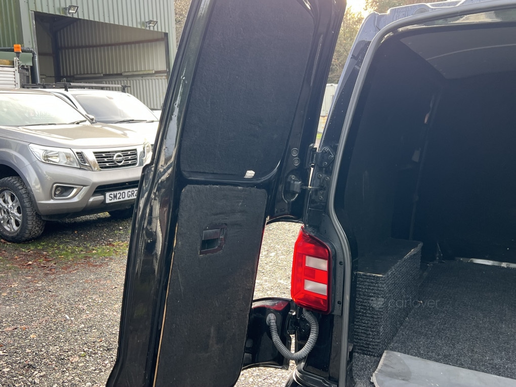 Used Volkswagen Transporter 2017 for sale - 76924181: Photo 22