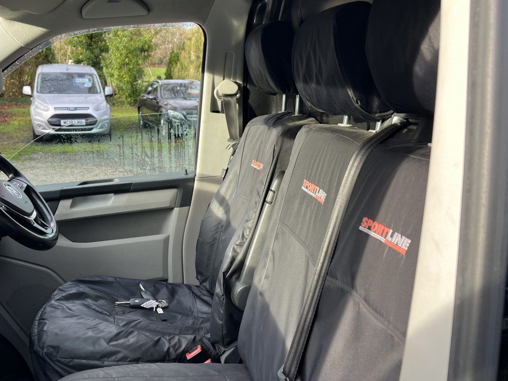 Used Volkswagen Transporter 2017 for sale - 76924181: Photo 30