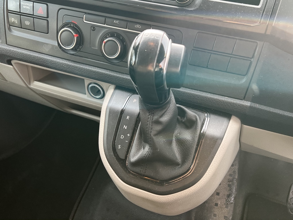 Used Volkswagen Transporter 2017 for sale - 76924181: Photo 38