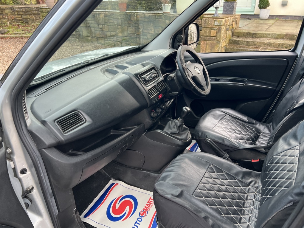 Used Vauxhall Combo 2018 for sale - 77213302: Photo 19