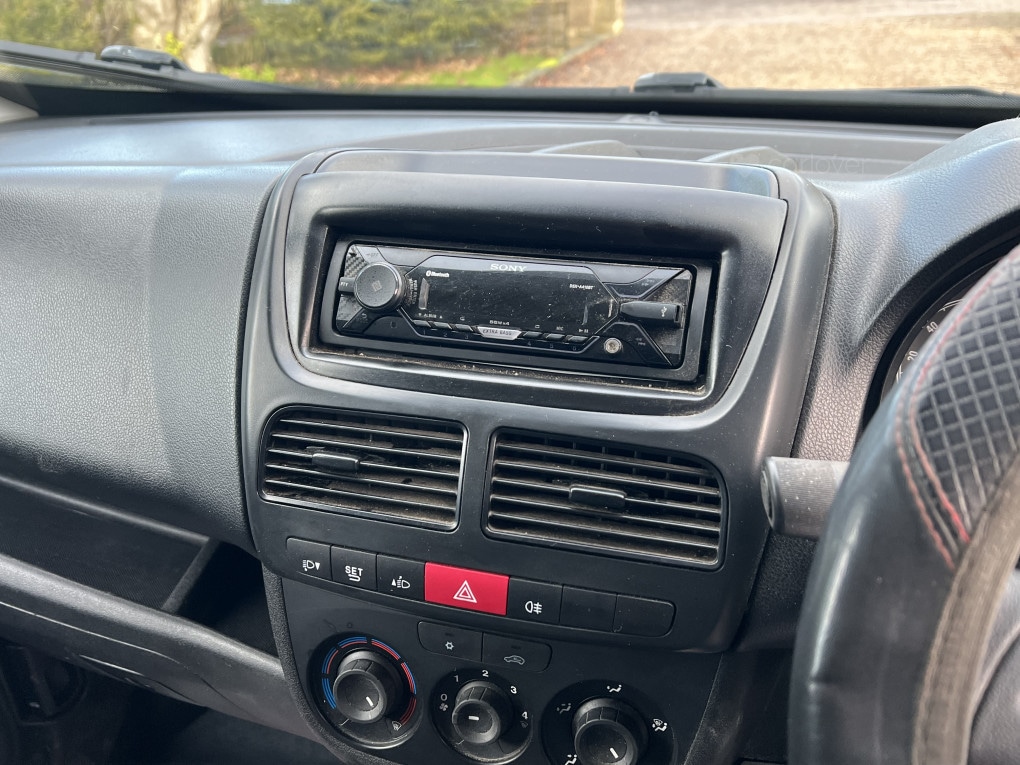 Used Vauxhall Combo 2018 for sale - 77213302: Photo 26