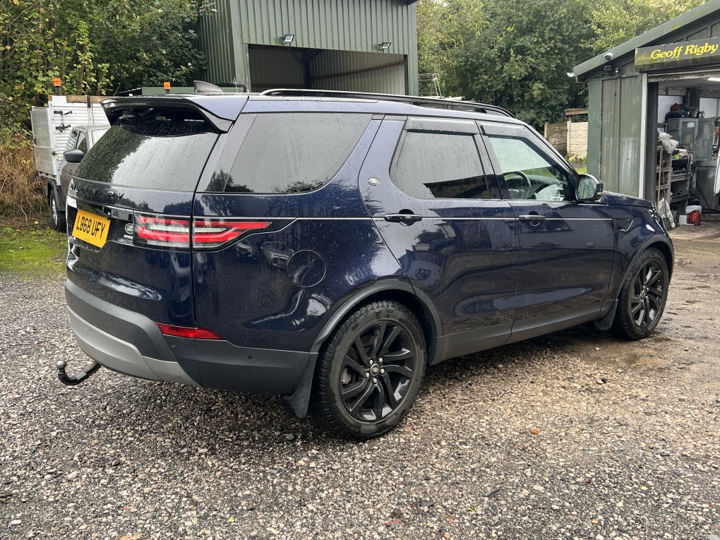 Used Land Rover Discovery 2018 for sale - 76017296: Photo 6