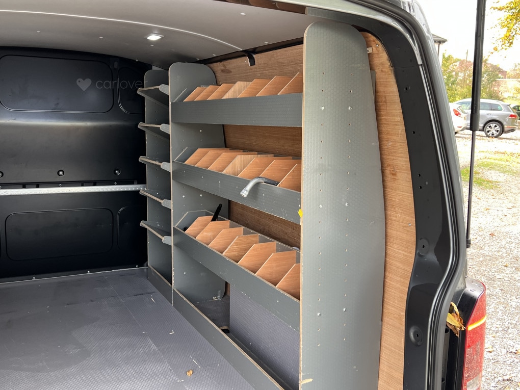 Used Volkswagen Transporter 2020 for sale - 76357448: Photo 10