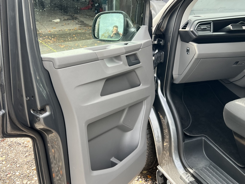 Used Volkswagen Transporter 2020 for sale - 76357448: Photo 20